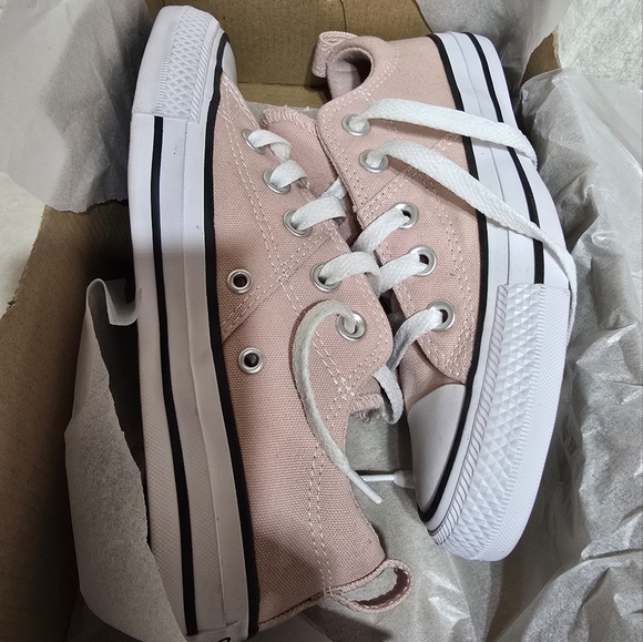 CONVERSE Womens All Stars Low-Top Sneakers. Pink Sage. Size 5 - Picture 5 of 5